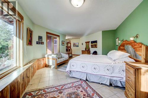 31 Villa Vega Acres, Rural Pincher Creek No. 9, M.D. Of, AB - Indoor Photo Showing Bedroom