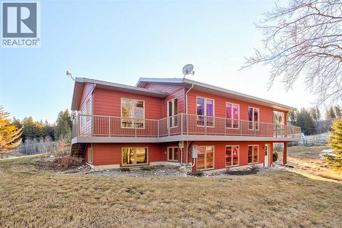 31 Villa Vega Acres, Rural Pincher Creek No. 9, M.D. Of, AB - Outdoor With Deck Patio Veranda