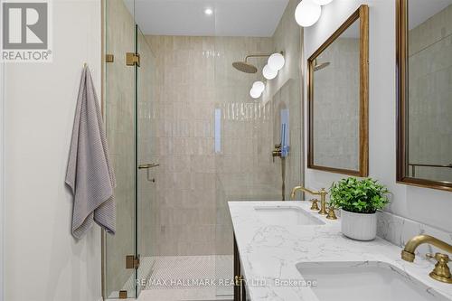 17 Mill Street, East Gwillimbury, ON - Indoor Photo Showing Bathroom