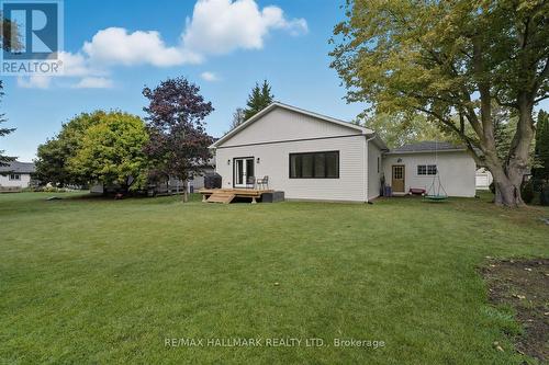 17 Mill Street, East Gwillimbury, ON - Outdoor