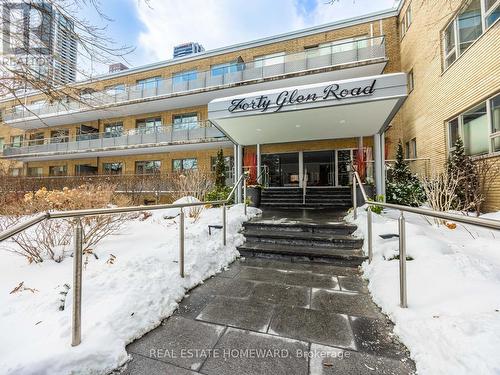 210 - 40 Glen Road, Toronto, ON - Outdoor