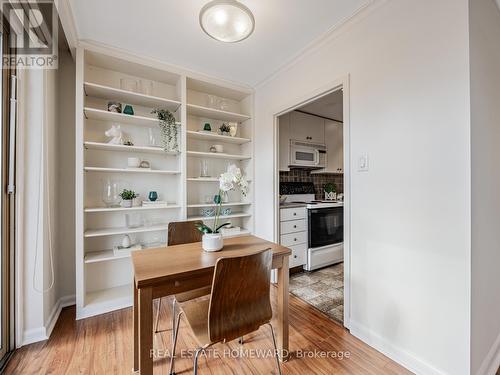 210 - 40 Glen Road, Toronto, ON - Indoor