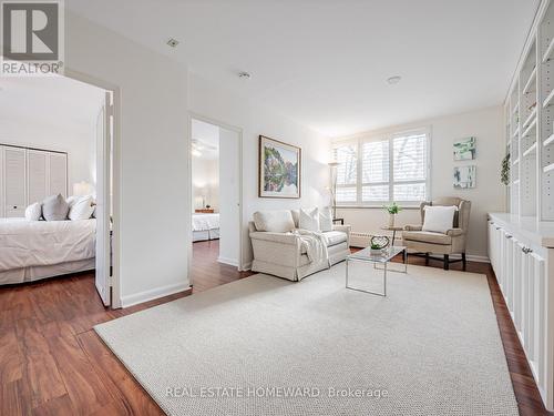 210 - 40 Glen Road, Toronto, ON - Indoor Photo Showing Other Room