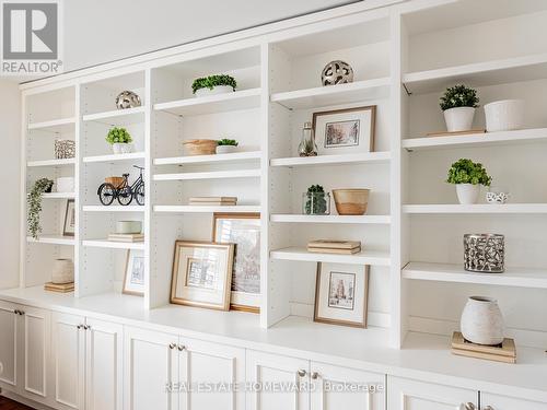 210 - 40 Glen Road, Toronto, ON - Indoor With Storage