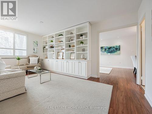 210 - 40 Glen Road, Toronto, ON - Indoor Photo Showing Other Room