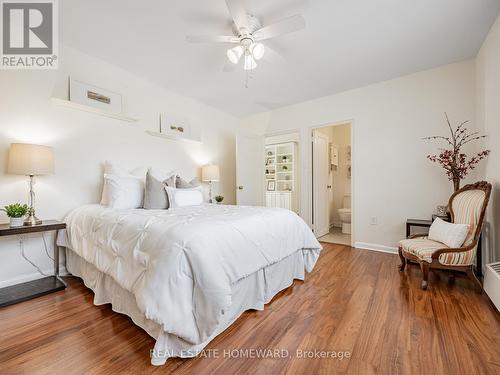 210 - 40 Glen Road, Toronto, ON - Indoor Photo Showing Bedroom