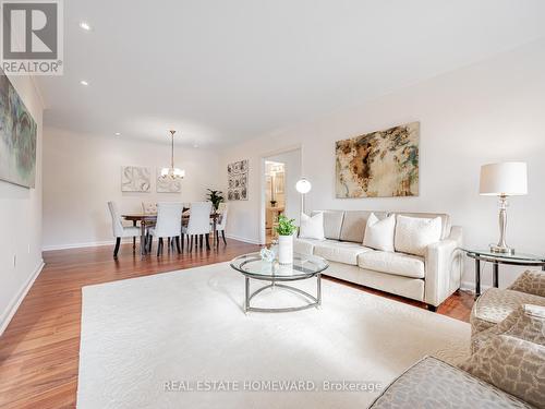 210 - 40 Glen Road, Toronto, ON - Indoor Photo Showing Living Room