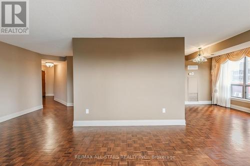 407 - 3734 St Clair Avenue E, Toronto, ON - Indoor Photo Showing Other Room