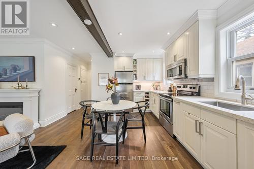 307 Warden Avenue, Toronto, ON - Indoor Photo Showing Kitchen With Upgraded Kitchen