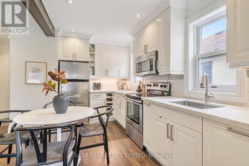 307 Warden Avenue, Toronto, ON - Indoor Photo Showing Kitchen With Upgraded Kitchen