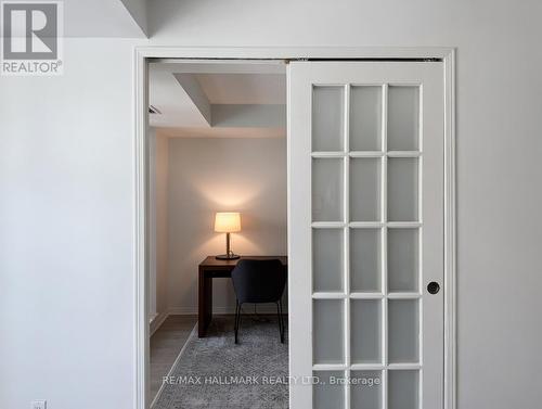 522 - 233 Beecroft Road, Toronto, ON - Indoor