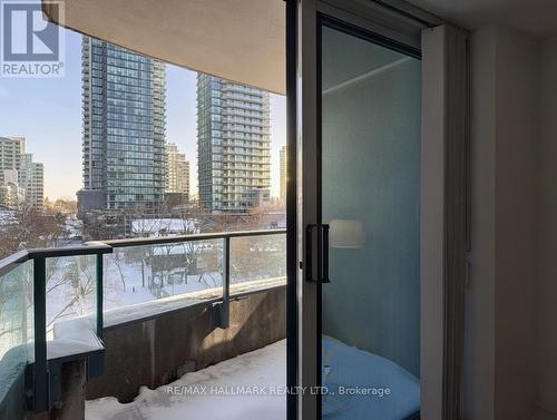 522 - 233 Beecroft Road, Toronto, ON - Outdoor With Exterior