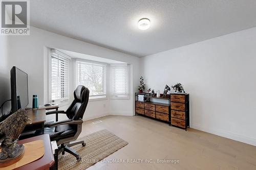 7 Lancashire Road, Markham, ON - Indoor Photo Showing Office