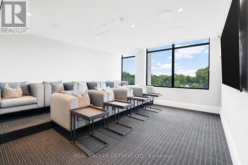 3005 - 1 Grandview Avenue, Markham, ON - Indoor