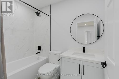 103 - 130 Pond Drive, Markham, ON - Indoor Photo Showing Bathroom