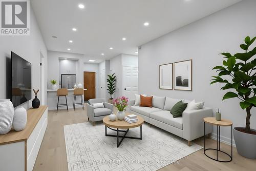 103 - 130 Pond Drive, Markham, ON - Indoor Photo Showing Living Room