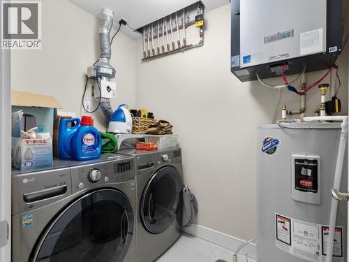 104-36 Waterfront Place, Whitehorse, YT - Indoor Photo Showing Laundry Room