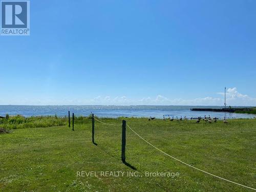 12 - 70 Bluewater Avenue, Norfolk, ON 