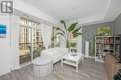 302 - 90 Charlton Avenue W, Hamilton, ON - Indoor