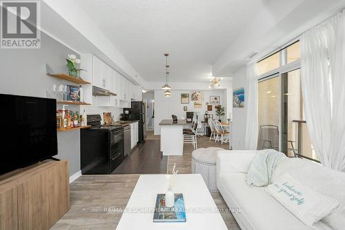 302 - 90 Charlton Avenue W, Hamilton, ON - Indoor