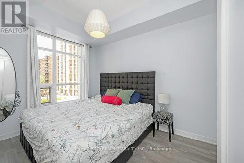 302 - 90 Charlton Avenue W, Hamilton, ON - Indoor Photo Showing Bedroom