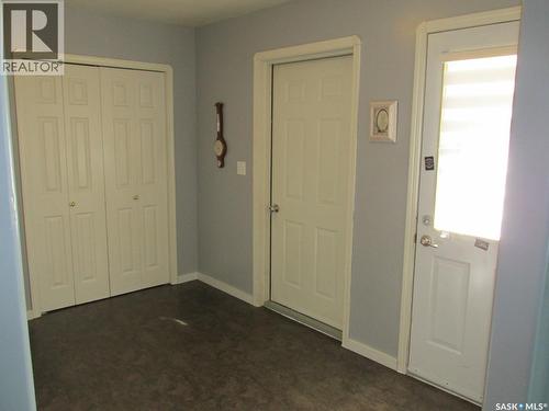 613 9Th Avenue W, Nipawin, SK - Indoor Photo Showing Other Room