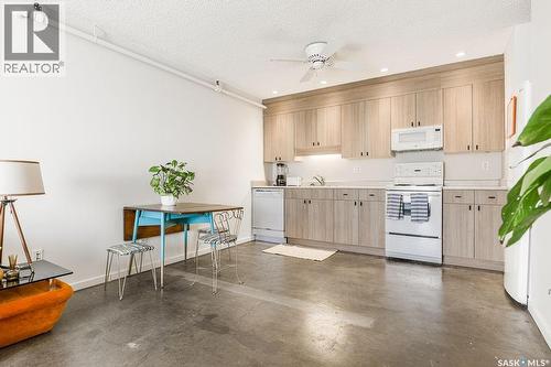 26 111 St Lawrence Crescent, Saskatoon, SK - Indoor Photo Showing Kitchen