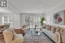 27 Snowshoe Mill Way, Toronto, ON  - Indoor Photo Showing Living Room 