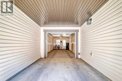 236 New Brighton Row Se, Calgary, AB - Indoor Photo Showing Other Room