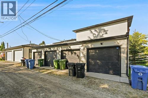 3569 19 Avenue Sw, Calgary, AB - Outdoor