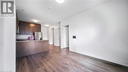95 Dundas Street Unit# 004, Oakville, ON - Indoor Photo Showing Kitchen