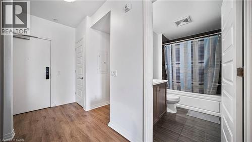 95 Dundas Street Unit# 004, Oakville, ON - Indoor