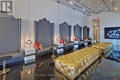 2303 - 197 Yonge Street, Toronto, ON - Indoor