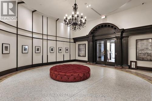 2303 - 197 Yonge Street, Toronto, ON - Indoor Photo Showing Other Room