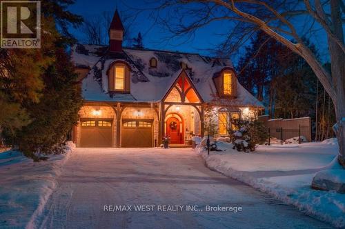 36 Sir Williams Lane, Toronto, ON - Outdoor