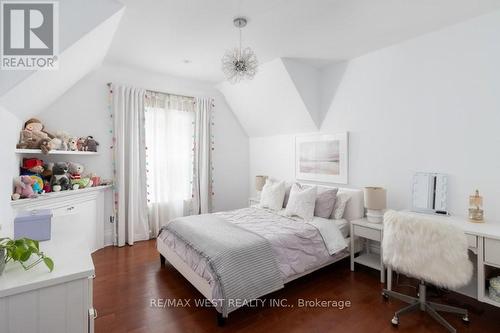 36 Sir Williams Lane, Toronto, ON - Indoor Photo Showing Bedroom