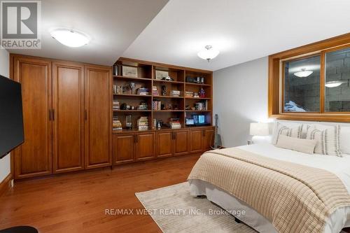 36 Sir Williams Lane, Toronto, ON - Indoor Photo Showing Bedroom