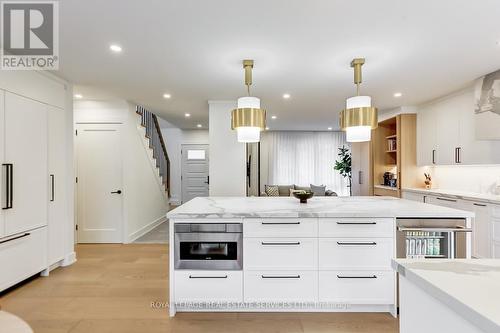 8 Birchcroft Road, Toronto, ON - Indoor Photo Showing Kitchen With Upgraded Kitchen