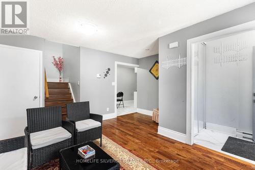 96 - 90 Lawrence Avenue, Orangeville, ON - Indoor Photo Showing Other Room