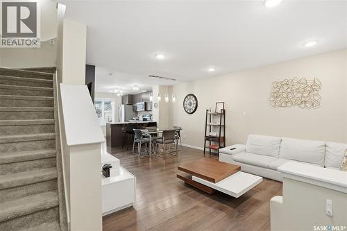 7904 Canola Avenue, Regina, SK - Indoor Photo Showing Living Room
