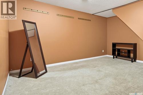 387 Fines Drive, Regina, SK - Indoor Photo Showing Other Room