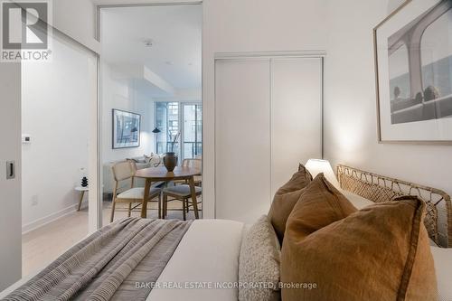 412 - 65 Mutual Street, Toronto, ON - Indoor