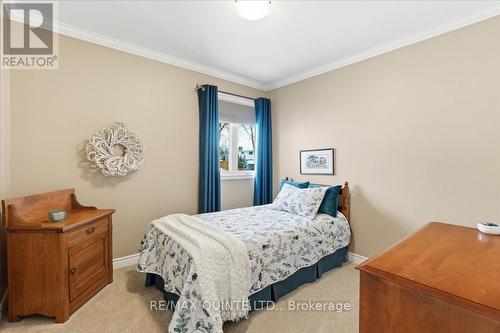 10 Grosvenor Drive, Belleville (Belleville Ward), ON - Indoor Photo Showing Bedroom