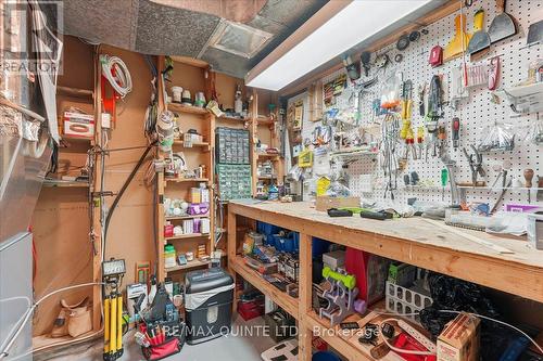 10 Grosvenor Drive, Belleville (Belleville Ward), ON - Indoor