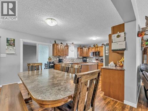 12002 Range Road 65, Rural Cypress County, AB - Indoor Photo Showing Dining Room