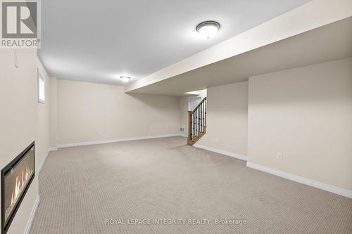 807 Mercier Crescent, Ottawa, ON - Indoor