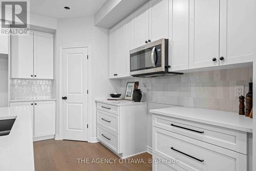1150 Cope Drive, Ottawa, ON - Indoor Photo Showing Kitchen