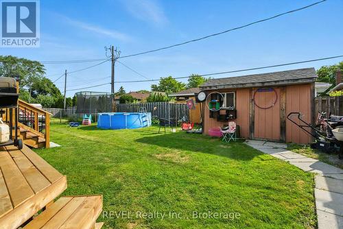 46 Collier Road S, Thorold (Thorold Downtown), ON - Outdoor With Above Ground Pool