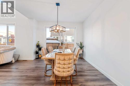 208 Dawson Circle, Chestermere, AB - Indoor Photo Showing Dining Room