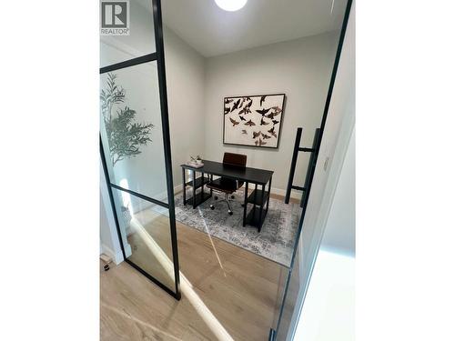 75 Predator Ridge Drive Unit# 406, Vernon, BC - Indoor Photo Showing Other Room